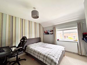 Bedroom- click for photo gallery